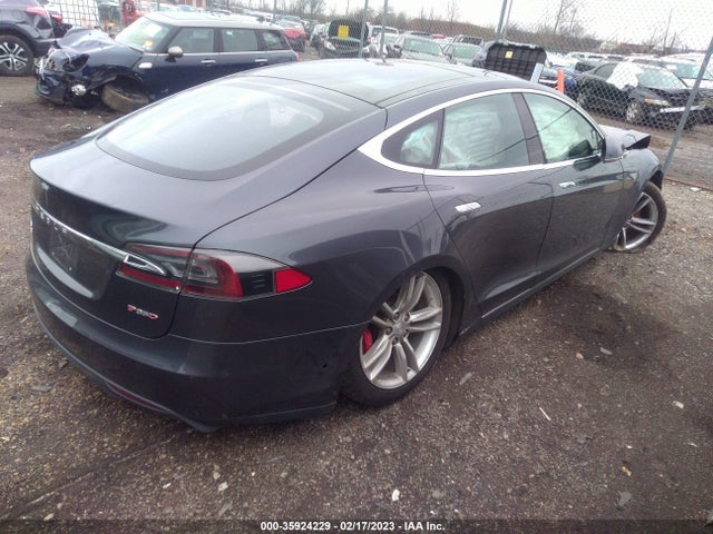 Tesla Model S 85d/p85d/90d/p90d 2015 5YJSA1E42FF102059 Image 4