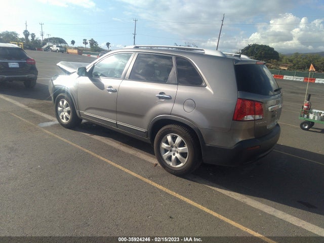 KIA SORENTO LX 2013 5XYKT4A26DG411720 Image 5