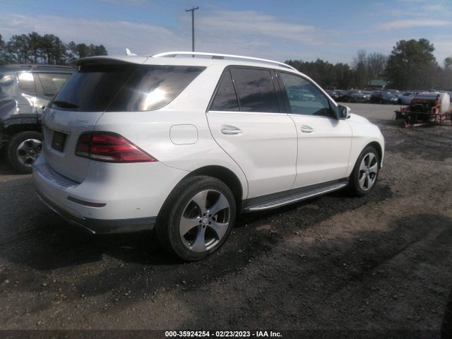 2017 Mercedes-Benz GLE-Class, VIN: 4JGDA5HB8HA902463