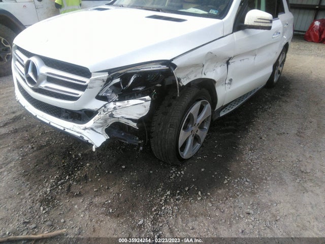 2017 Mercedes-Benz GLE-Class, VIN: 4JGDA5HB8HA902463
