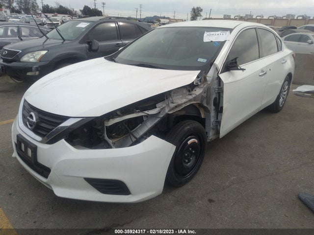 Nissan Altima 2.5 S 2016 1N4AL3AP1GC187420 Image 2