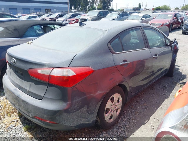 KIA FORTE LX 2016 KNAFK4A69G5586299 Image 4