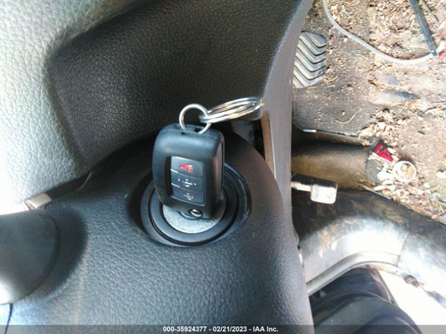 JN8AT2MT8HW140662 Nissan ROGUE S