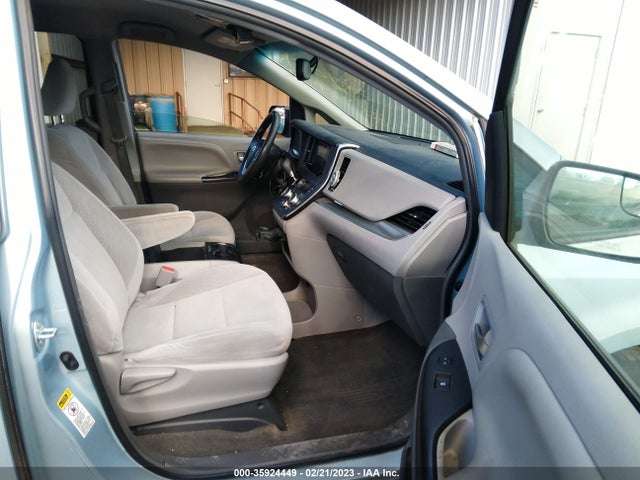 2015 Toyota Sienna, VIN: 5TDKK3DC7FS619869