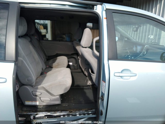 2015 Toyota Sienna, VIN: 5TDKK3DC7FS619869