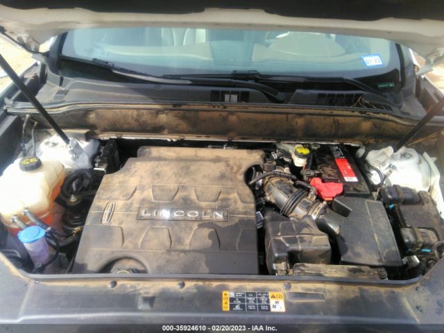 2LMTJ6LR6GBL52810 Lincoln Mkx Reserve