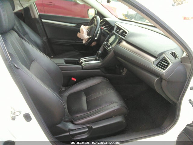 2016 Honda Civic, VIN: 2HGFC1F74GH642272