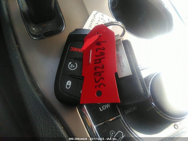 2015 Jeep Grand Cherokee, VIN: 1C4RJFBG4FC791321