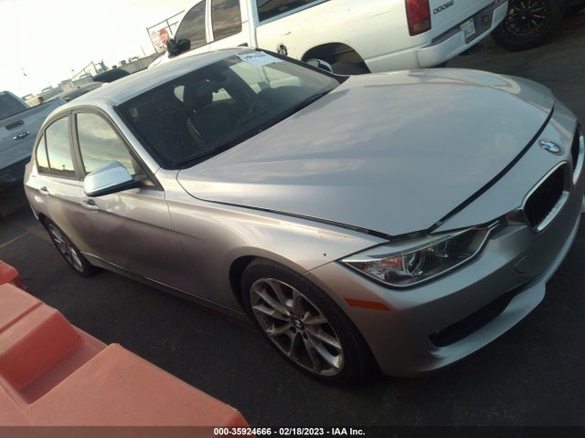 2014 BMW 3 SERIES 320I VIN: WBA3B1C57EK132329