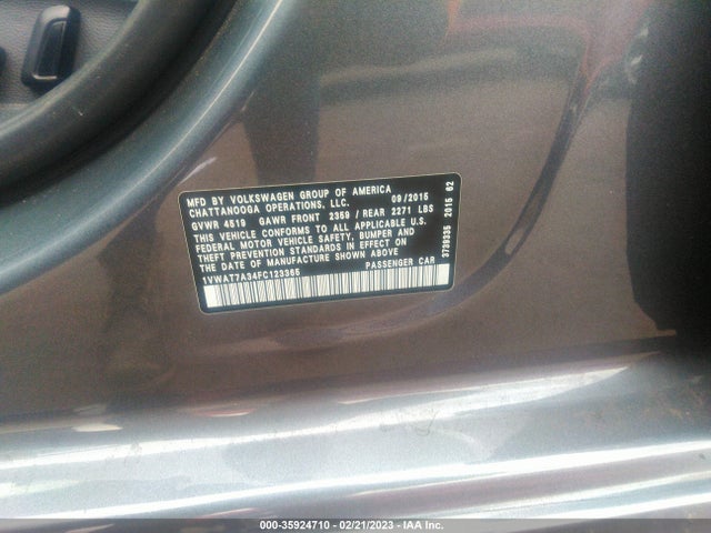 1VWAT7A34FC123365 Volkswagen Passat 1.8t Limited Edition