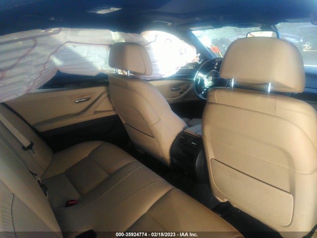 BMW 5 Series 535i 2016 WBA5B1C58GG133990 Image 8