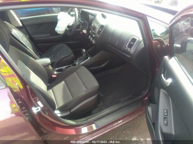 3KPFK4A72JE190660 KIA FORTE LX