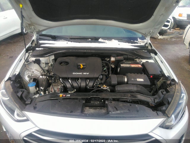 2018 HYUNDAI ELANTRA SEL VIN: 5NPD84LF2JH327702