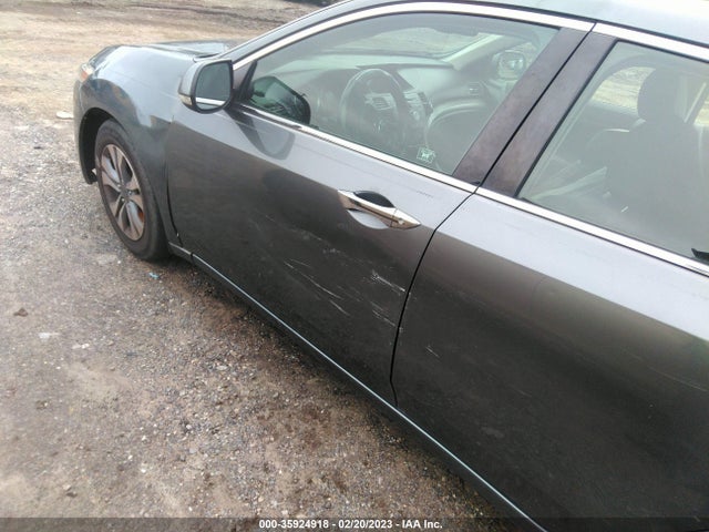 35924918 :رقم المزاد ، JH4CU266X9C006343 vin ، 2009 Acura Tsx مزاد بيع