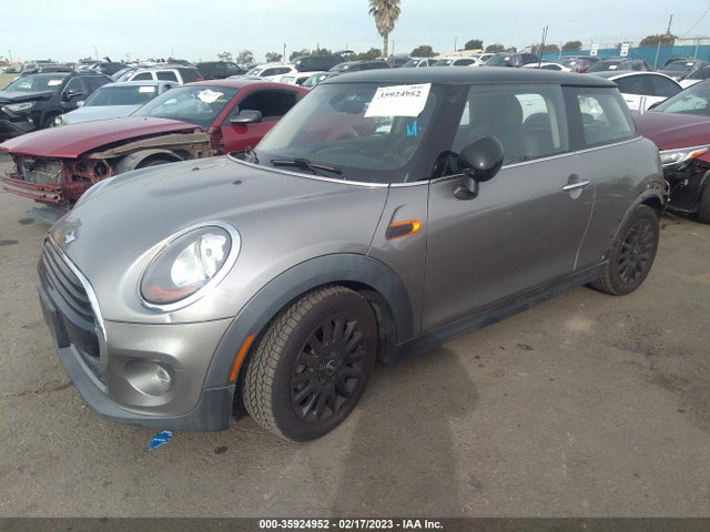 2017 Mini Hardtop, VIN: WMWXP5C56H3C63702