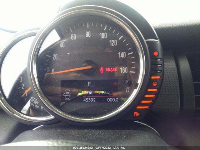 2017 Mini Hardtop, VIN: WMWXP5C56H3C63702