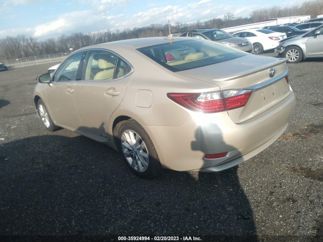 JTHBW1GG1D2016426 Lexus ES 300H