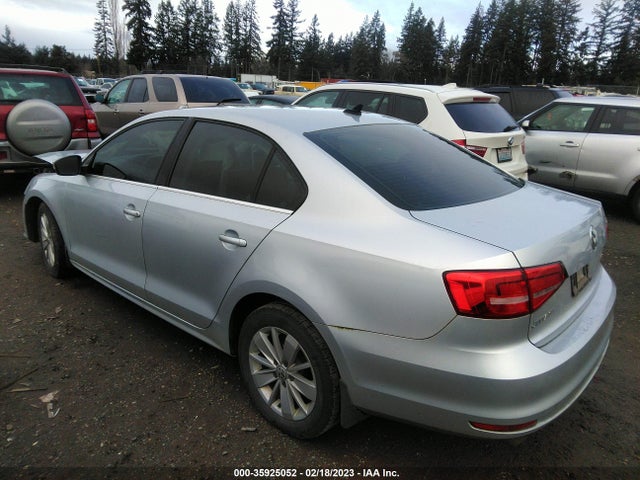3VWLA7AJ4FM418073 Volkswagen Jetta Sedan 2.0l Tdi Se