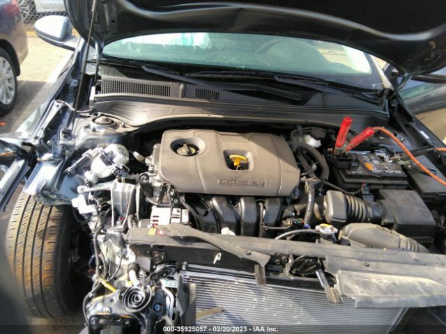 3KPF24AD8NE490148 KIA Forte Lxs