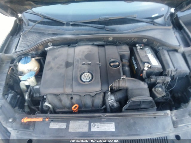 1VWBH7A38CC049336 Volkswagen Passat Se W/sunroof
