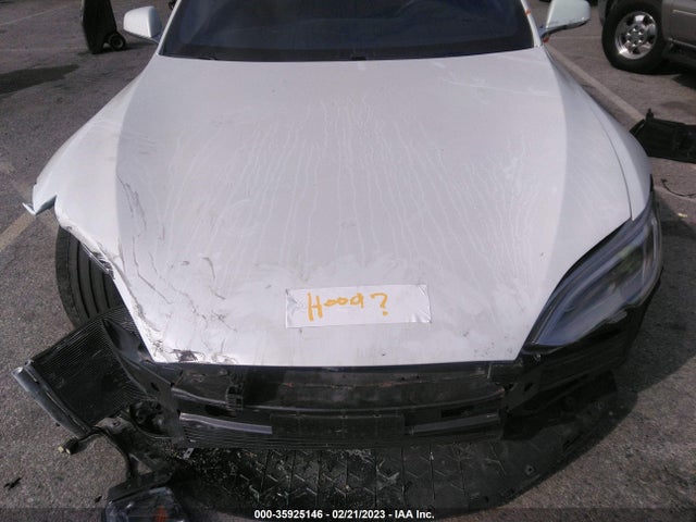Tesla Model S 60/75 2017 5YJSA1E13HF180231 Image 12