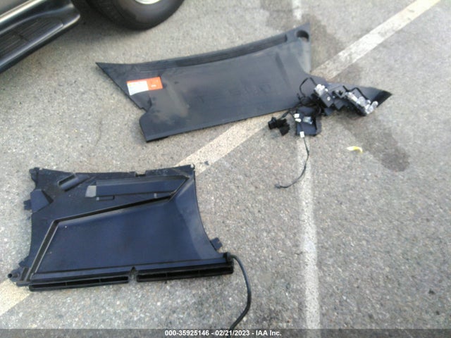Tesla Model S 60/75 2017 5YJSA1E13HF180231 Image 4