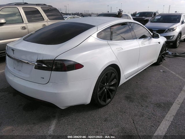Tesla Model S 60/75 2017 5YJSA1E13HF180231 Image 6