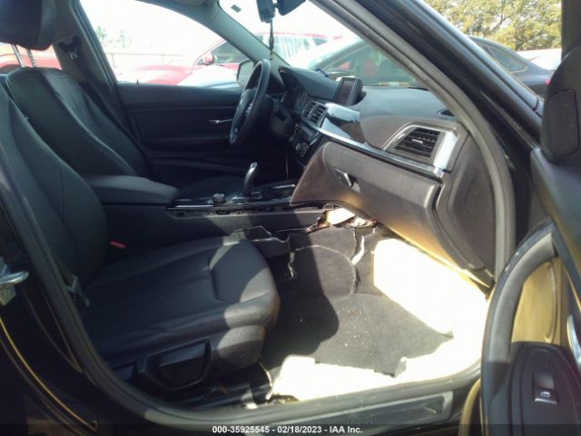 WBA8A9C52JAH13411 BMW 3 Series 320i