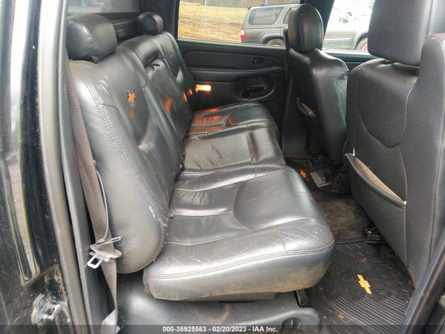 Chevrolet Avalanche 2002 3GNGK23G12G227104 Image 9