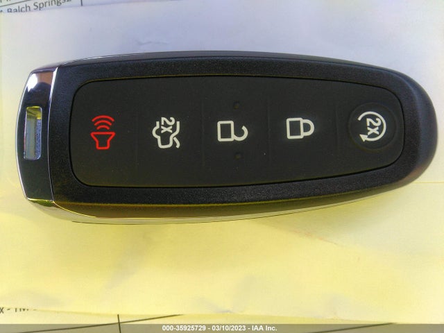 Lincoln MKX 2011 2LMDJ8JK4BBJ26537 Image 3