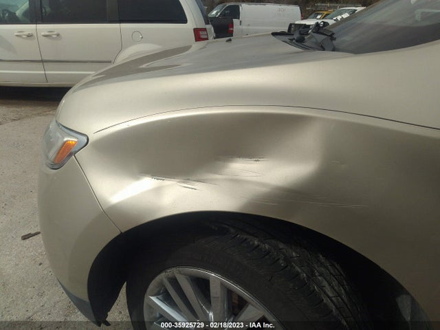Lincoln MKX 2011 2LMDJ8JK4BBJ26537 Image 8