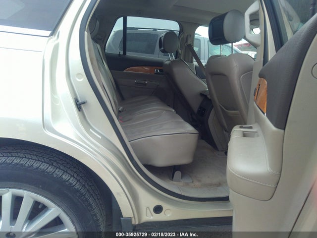 Lincoln MKX 2011 2LMDJ8JK4BBJ26537 Image 10