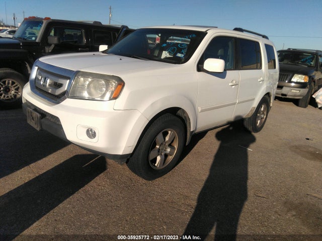 2011 HONDA PILOT EX-L VIN: 5FNYF3H54BB019237