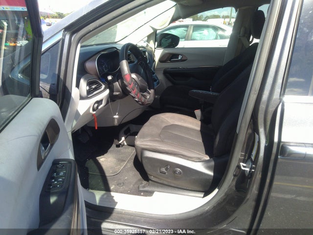 2C4RC1CG4JR246912 Chrysler Pacifica Lx