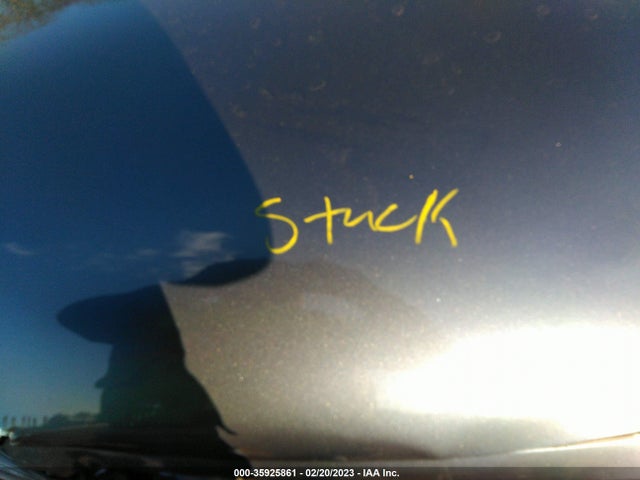 2018 Subaru Outback, VIN: 4S4BSAKC9J3343143
