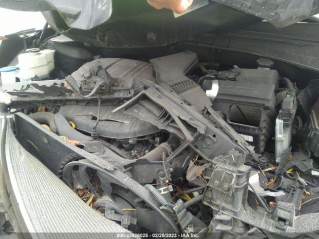5XYPG4A51GG181075 KIA SORENTO LX