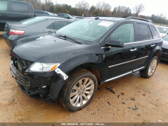 Lincoln MKX 2011 2LMDJ8JK0BBJ23585 Image 2