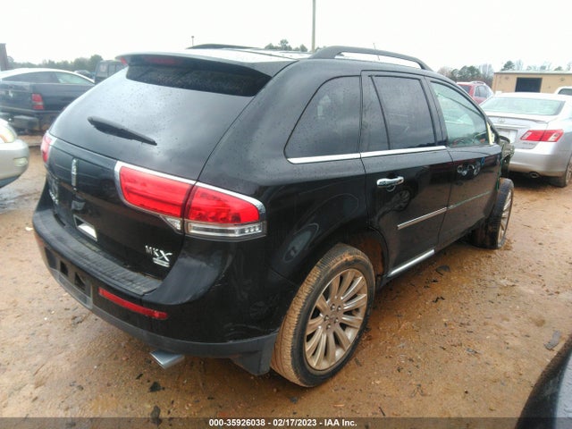 Lincoln MKX 2011 2LMDJ8JK0BBJ23585 Image 6