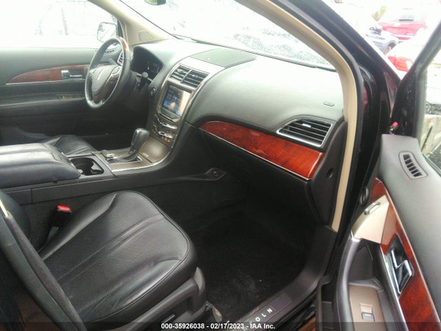 Lincoln MKX 2011 2LMDJ8JK0BBJ23585 Image 7