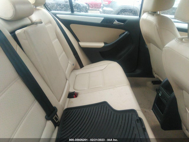 2013 VOLKSWAGEN JETTA SEDAN SE W/CONVENIENCE/SUNROOF VIN: 3VWBP7AJ9DM251538