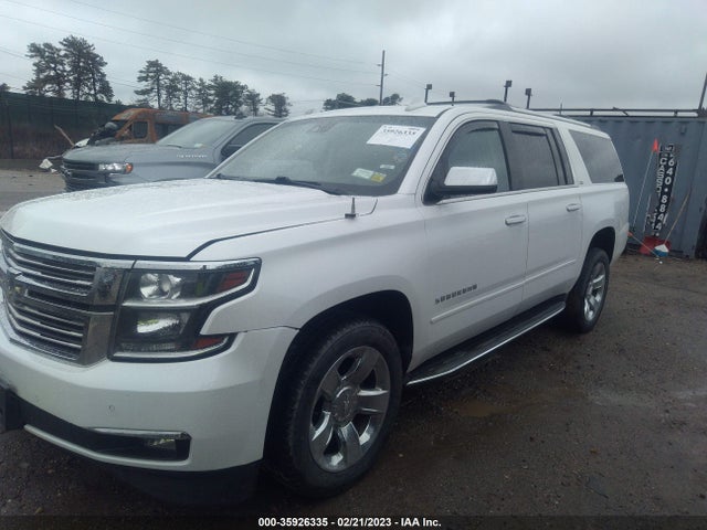 2016 Chevrolet Suburban, VIN: 1GNSKJKC3GR160600