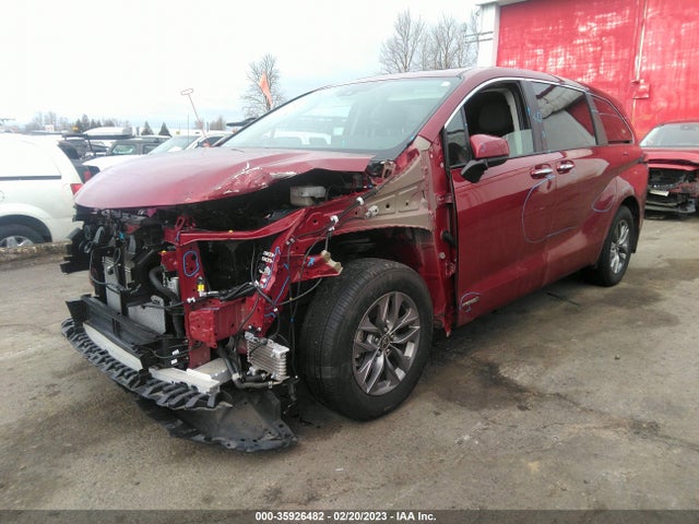 Toyota SIENNA XLE 2021 5TDYRKEC2MS039537 Image 2