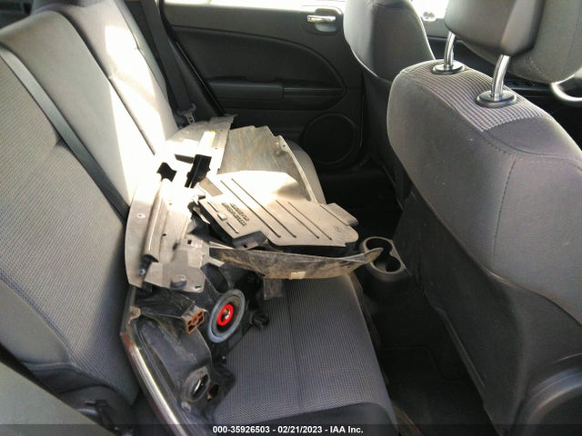 Dodge Caliber Mainstreet 2011 1B3CB3HA9BD121015 Image 8