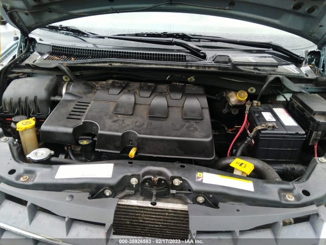 2A8HR64X08R134567 Chrysler Town & Country Limited