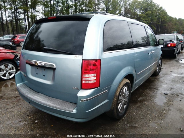 2A8HR64X08R134567 Chrysler Town & Country Limited