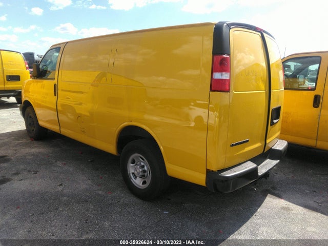 Chevrolet EXPRESS CARGO VAN 2018 1GCWGAFP7J1327149 Image 3