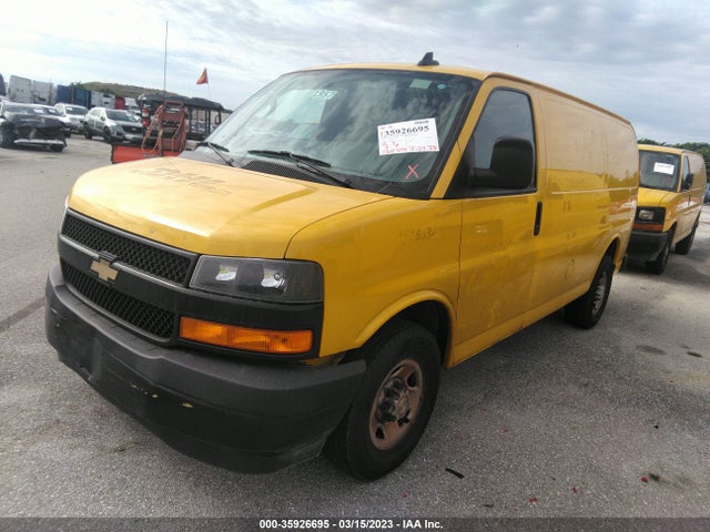 Chevrolet EXPRESS CARGO VAN 2019 1GCWGAFP9K1201957 Image 2