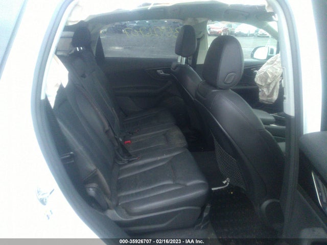 Audi Q7 Premium Plus 2018 WA1LAAF79JD039064 Image 8