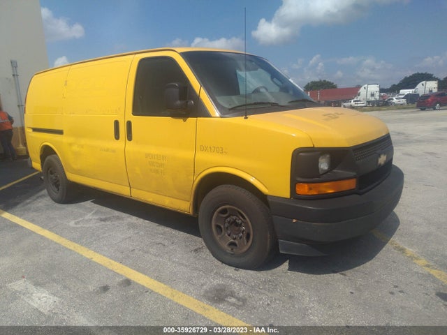 Chevrolet EXPRESS CARGO VAN 2017 1GCWGAFF0H1132558 Image 1