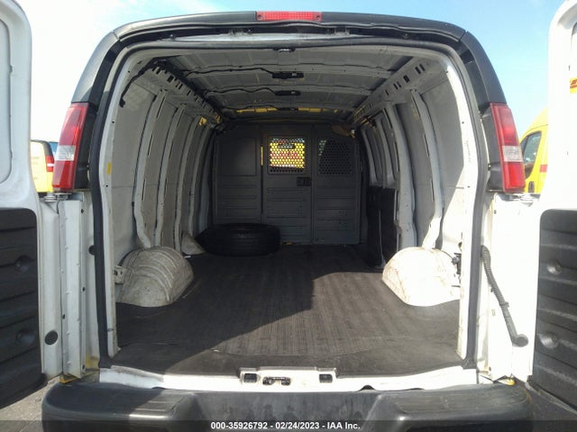 2015 Chevrolet Express, VIN: 1GCWGFCF1F1282841